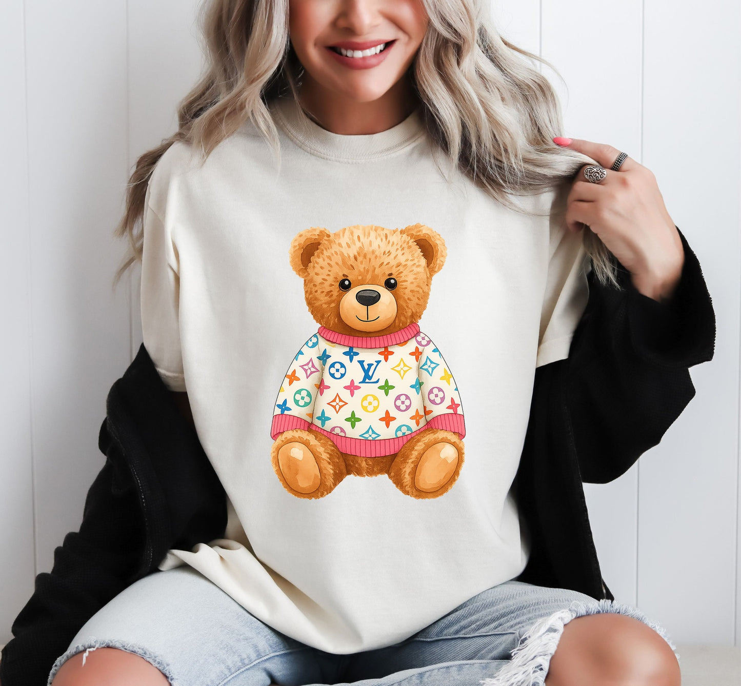 Colorful L V Bear Crewneck