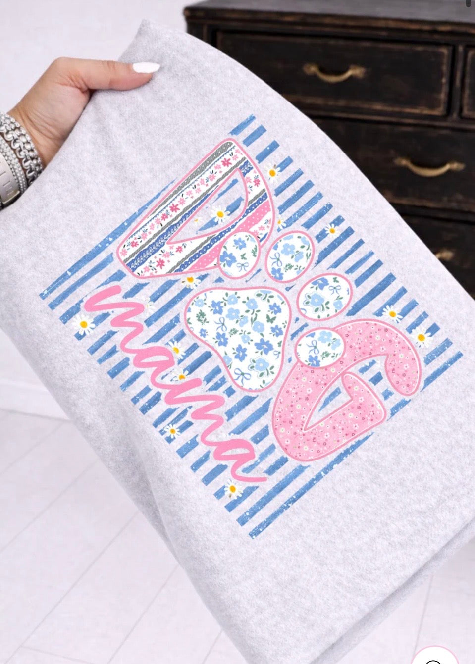Dog Mama Tee