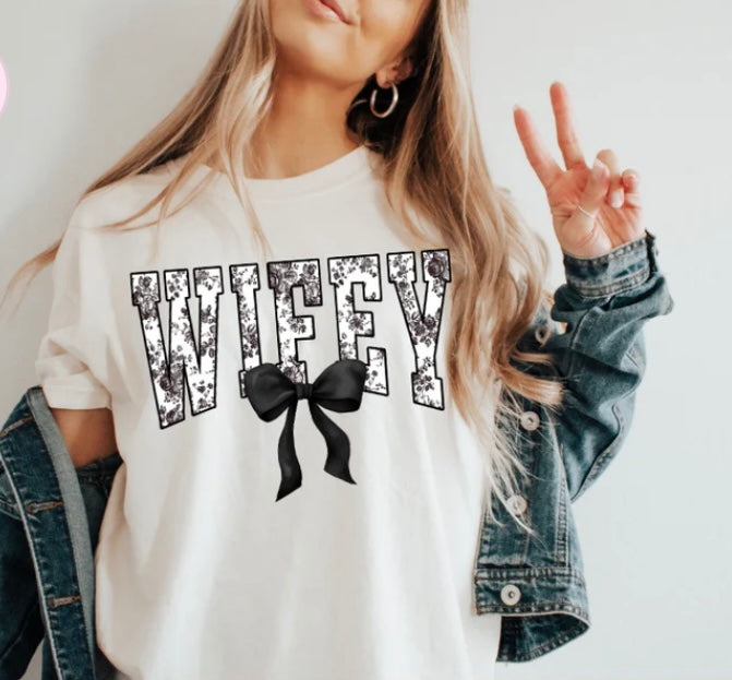 Floral Wifey Tee