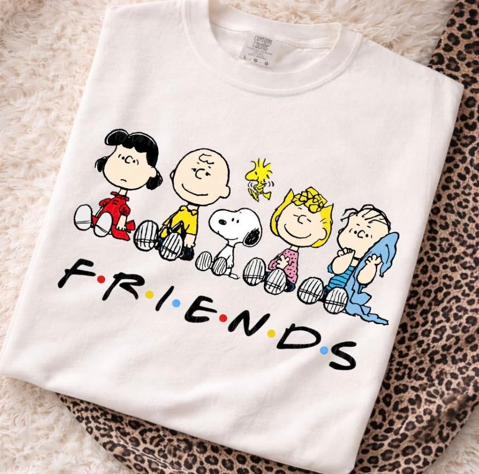 Peanuts Friends Tee