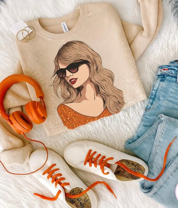 Tay Crewneck