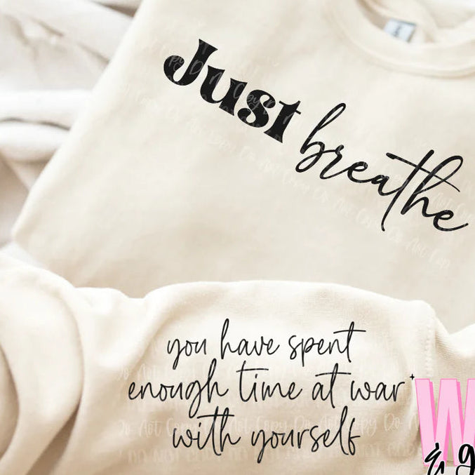 Just breathe crewneck with sleeve detail