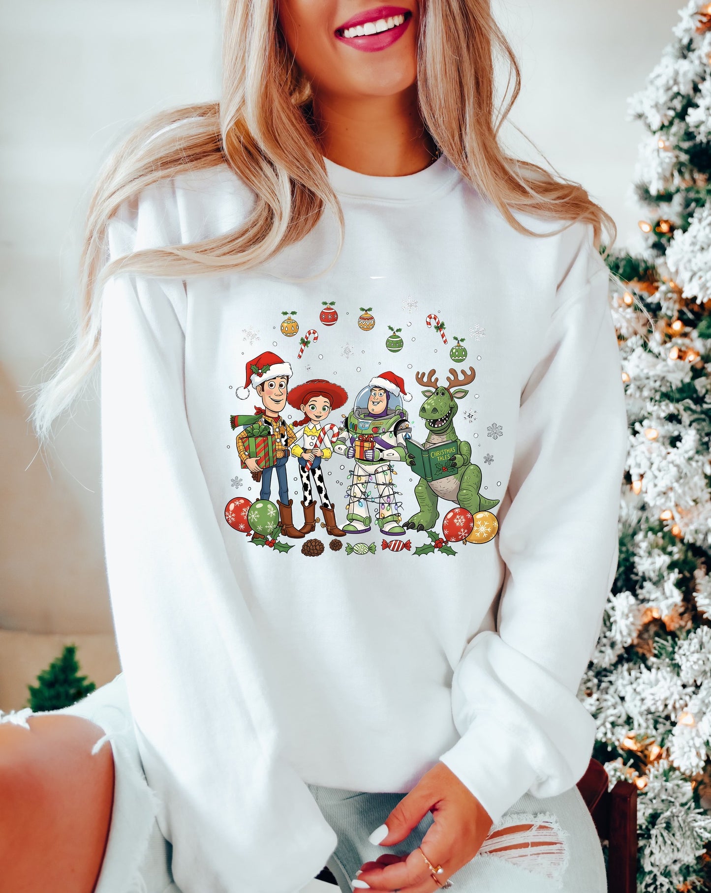 Story Christmas Crewneck