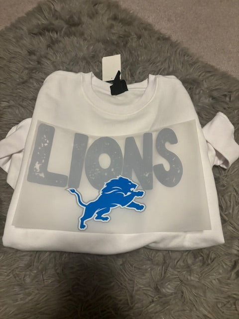 Grey Lions Crewneck