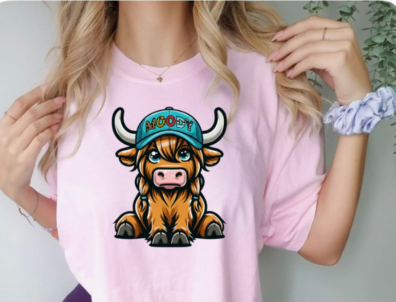 Moody Hyland Cow tee