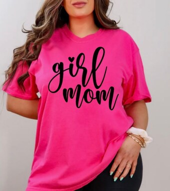 Girl Mom tee